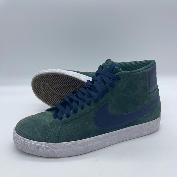 Nike SB Blazer Mid 864349-302‎ Men\'s Size 10 Shoes \'Noble Blazer\' Suede Sneakers